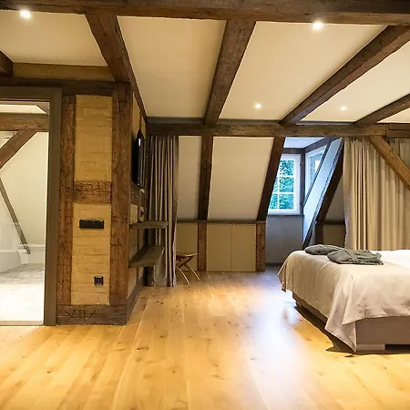 מלון Botique & Berkenes Manor